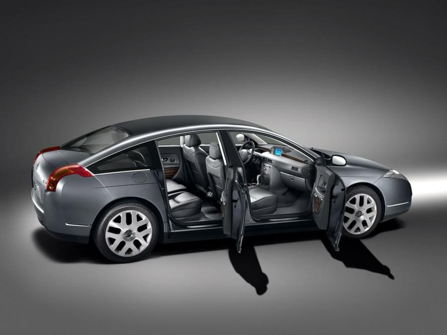  Citroen C6 2006 года  (фото 24 из 227)